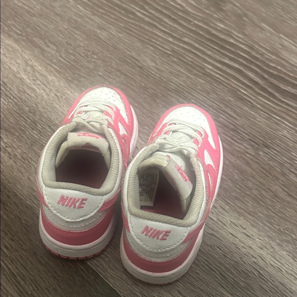 Nike Kids White and Pink Sneakers